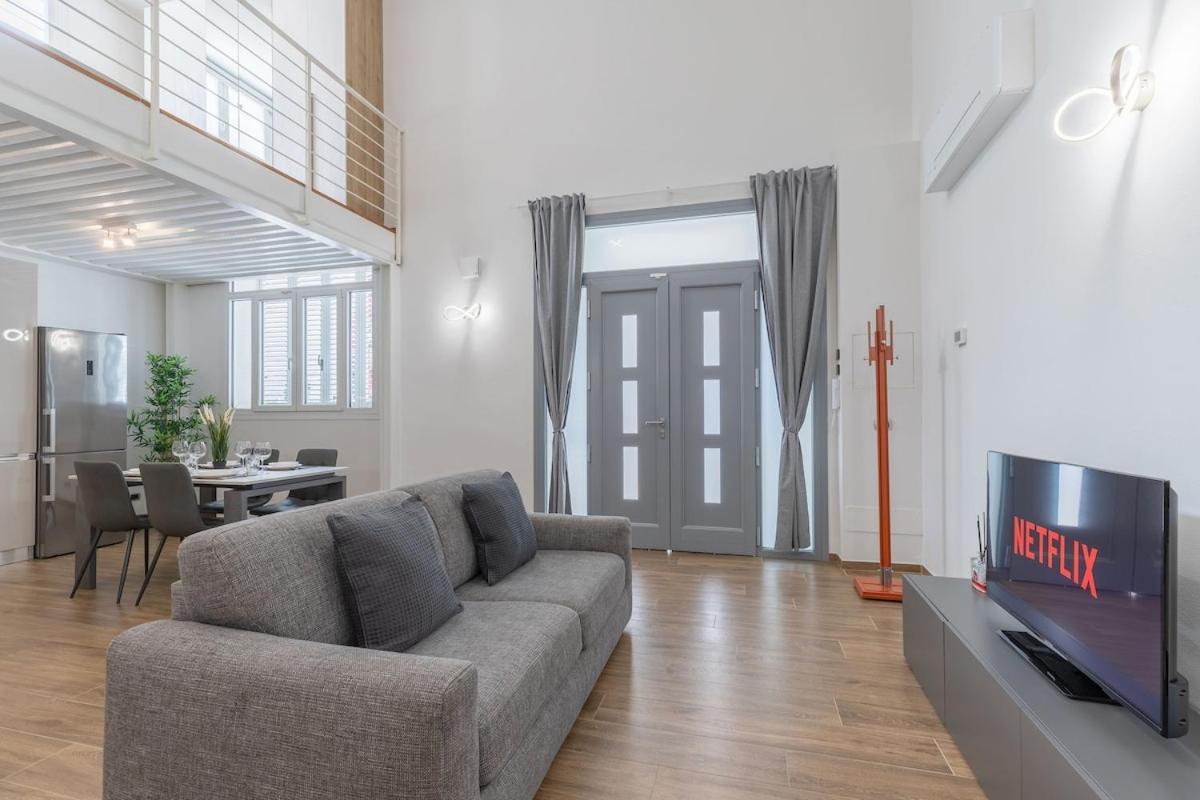 Valentini Luxury Loft-18 By Train To Florence-parking Free *