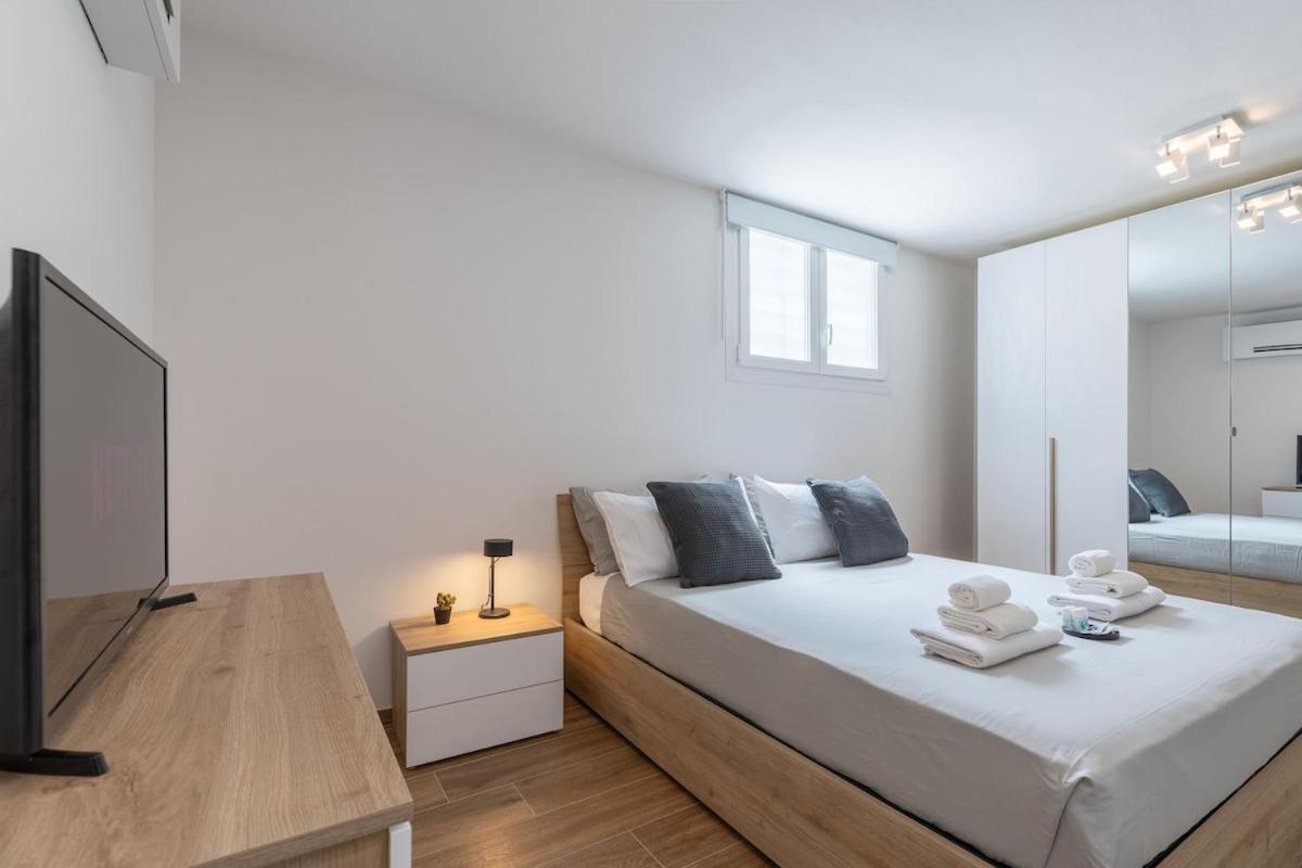 Valentini Luxury Loft-18 By Train To Florence-parking Free Appartement *