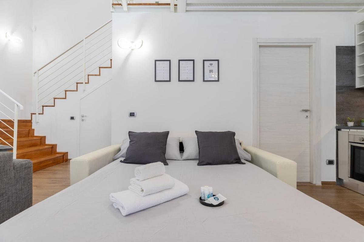 Valentini Luxury Loft-18 By Train To Florence-parking Free Prato (Prato)