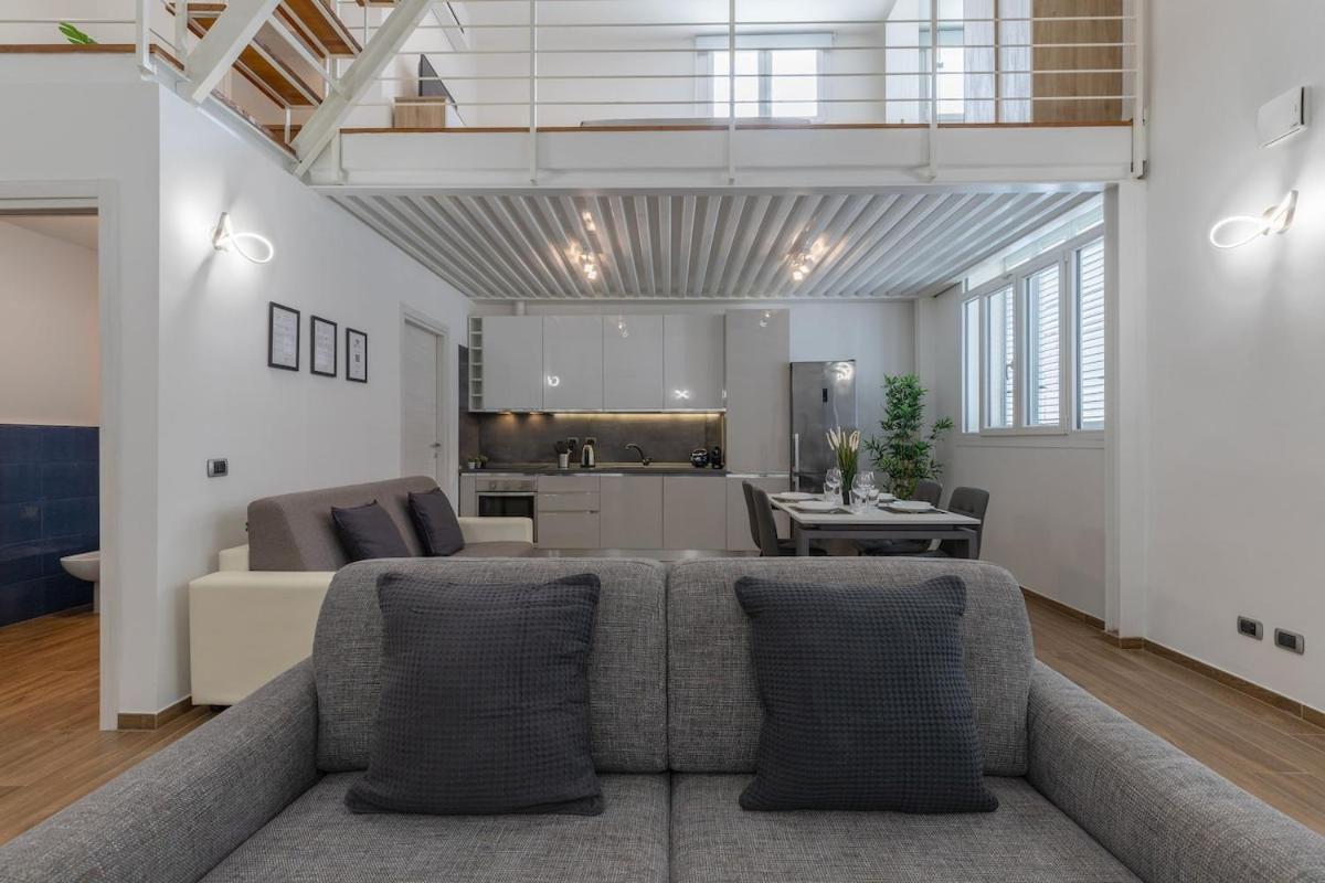 Valentini Luxury Loft-18 By Train To Florence-parking Free * Prato (Prato)